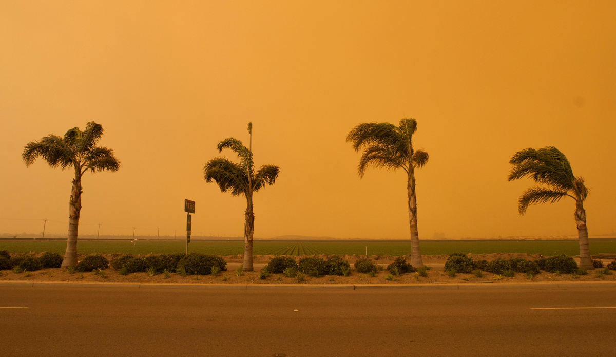 Fire in the sky. Photo: <a href=\"https://www.rickyjlesser.com/\"> Ricky Lesser</a>