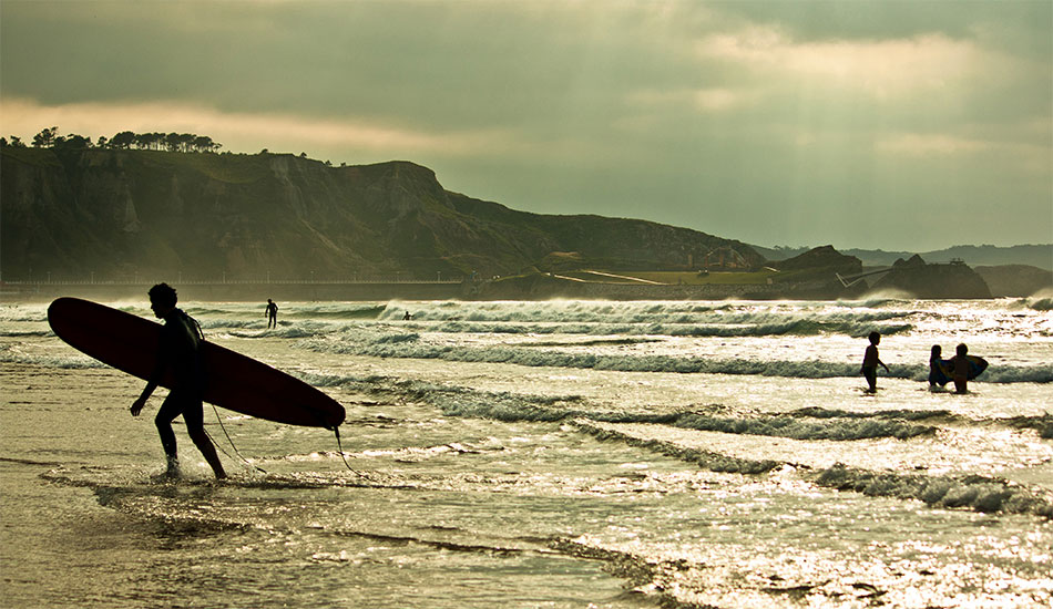 People in and people out, a constant in the beach.