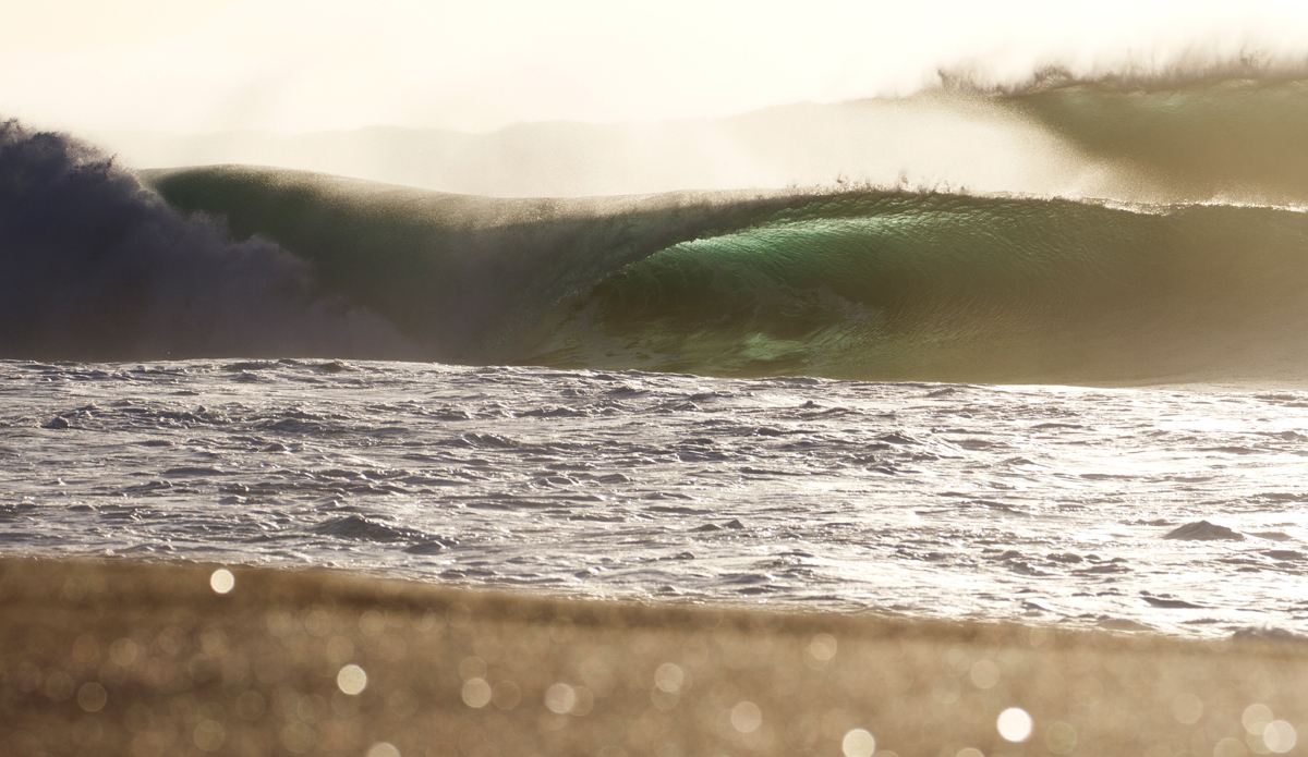 Spring Glitters: Pipeline at sunset has an infinite amount of possibilities. Here is one ... sand glittering and all. Photo: <a href=\"https://instagram.com/evanfa\">Evan Fa</a>