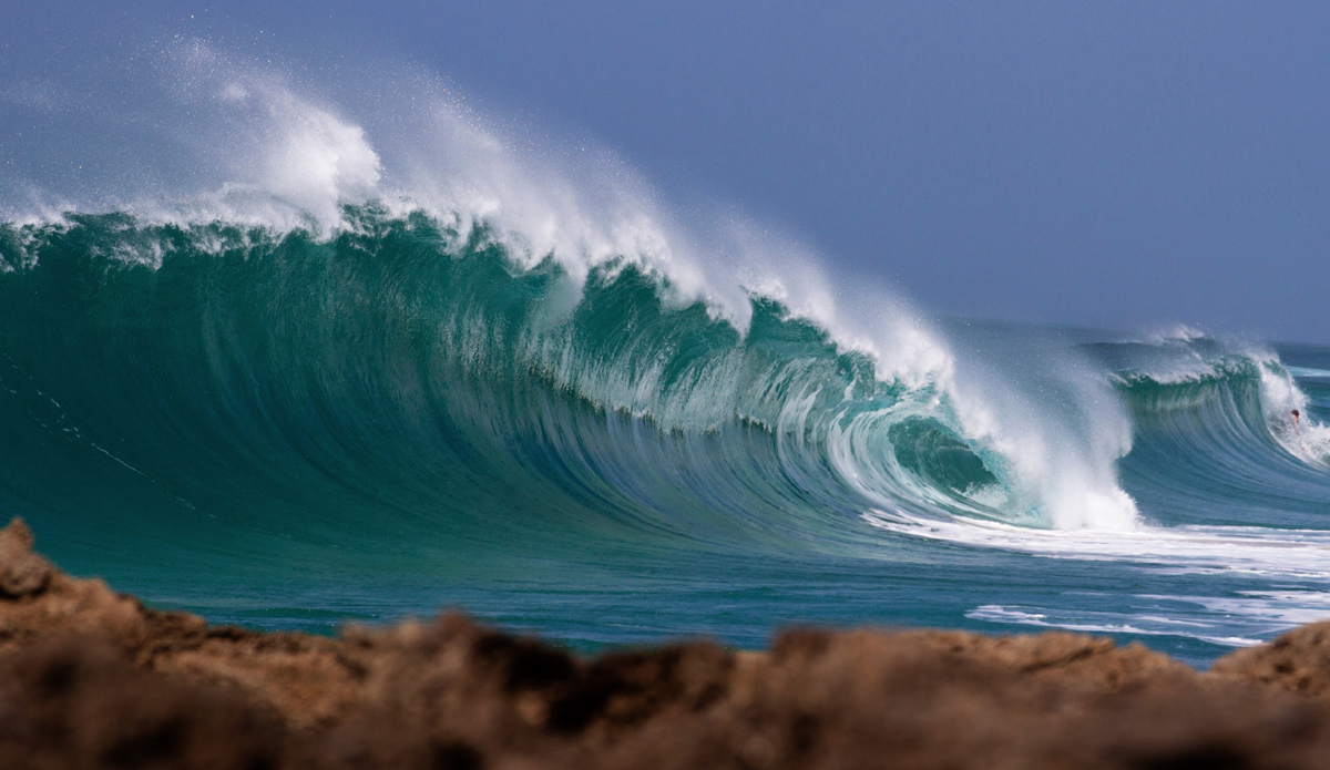 Thanks, But No Thanks: There are photos of waves that make you want to surf, and then there are photos of waves that just make you go, “Ok. Nice.” This is the latter. Photo: <a href=\"https://instagram.com/evanfa\">Evan Fa</a>