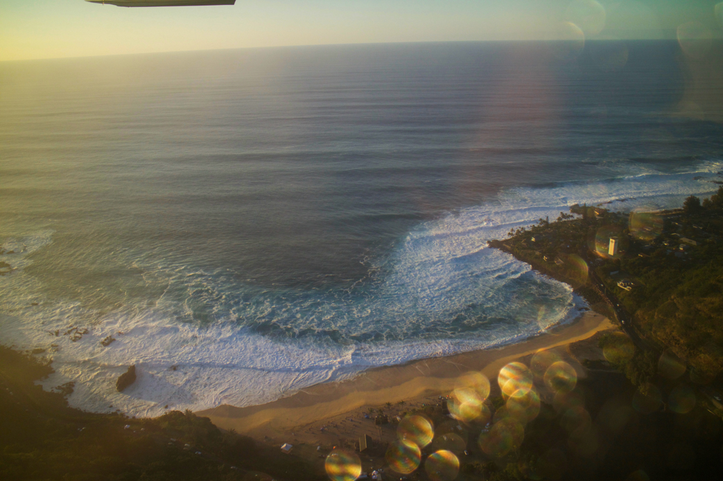 Friend Dillon Ngyuen and I took to the skies on one of the biggest days of the
year this past winter. Memorable afternoon. Photo: <a href=\"https://www.shigephoto.co/\">Gavin Shige</a>