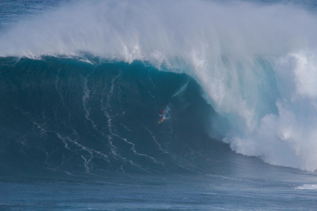 Yuri Soledade on the XXL award-winning wave during the Eddie Aikau swell this past year. Photo: <a href=\"https://www.shigephoto.co/\">Gavin Shige</a>