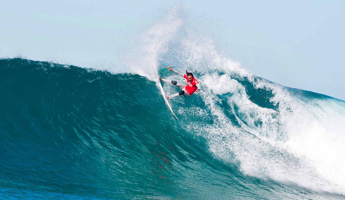 Jordy Smith of Durban, South Africa (pictured) posted the highest heat total of Round 1 to advance into Round 3 of the Jeffreys Bay Open.  Smith scored a perfect 10 point ride and backed it up with a high 9.80 point ride to secure the heat total of 19.80 (out of a possible 20.00) and defeat Owen Wright (AUS) and Jadson Andre (BRA) in Round 1 at Supertubes today. Photo: <a href=\"https://www.aspworldtour.com/\">ASP</a>/Cestari