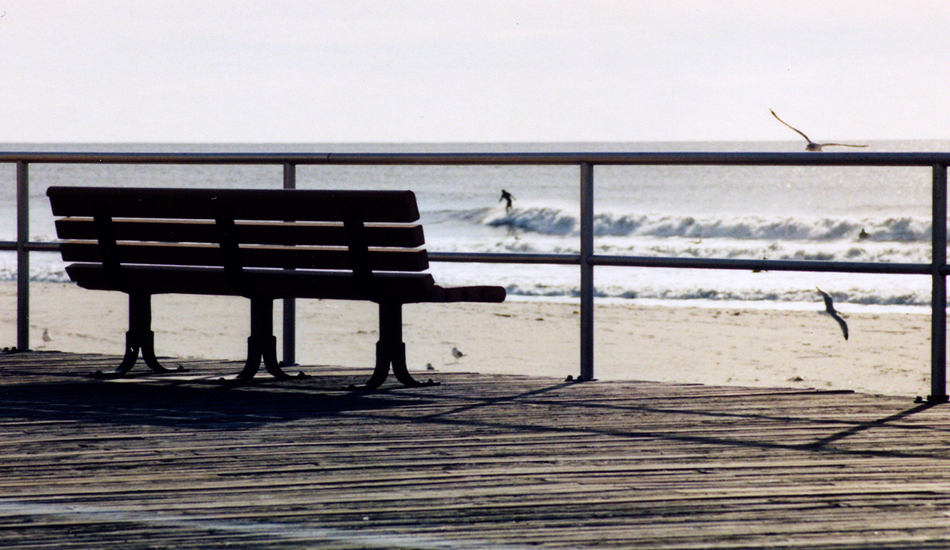 A lazy summer day in Long Beach. Hurricane Sandy took out that entire boardwalk, but Long Beach is rebuilding and coming back better than ever.  Photo: <a href=\"https://www.timelessride.com\">Jim Cook</a>