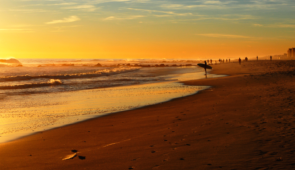 Golden hour in Long Beach, NY. Summer sunset, 2012.  Photo: <a href=\"https://www.timelessride.com\">Jim Cook</a>