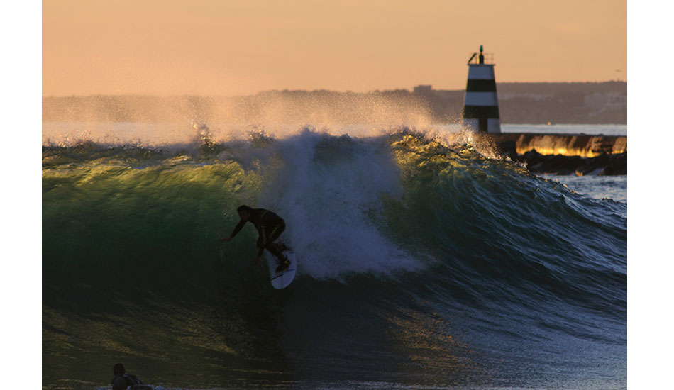 One last tube. Photo: <a href= \"https://joaobracourt.com/\" target=_blank>Joao Bracourt.</a>