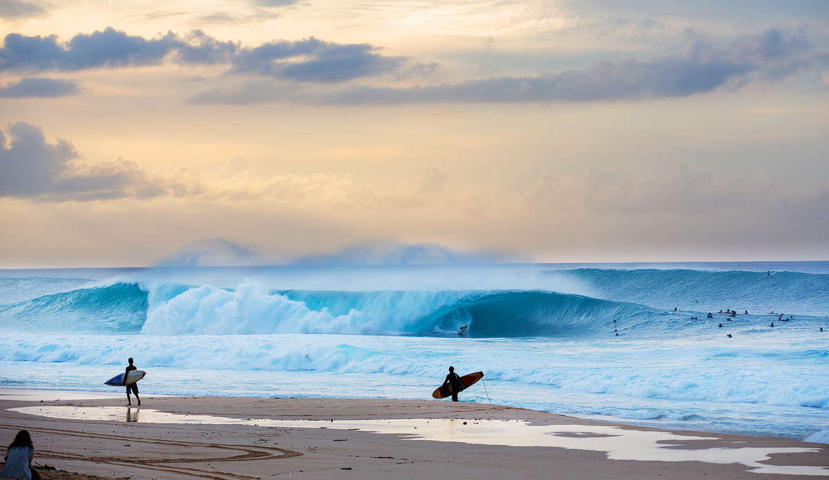 Pulled back from Pipeline. Photo: <a href=\"https://www.kirstinscholtz.com/\">Kirstin Scholtz</a>