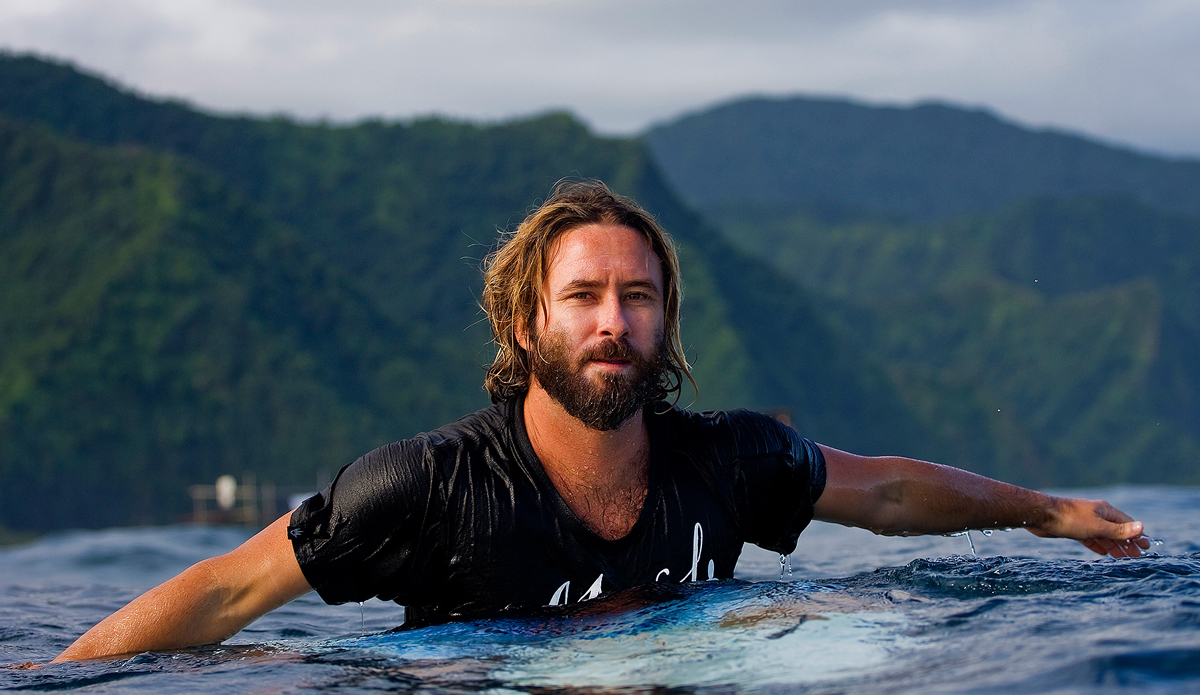 ASP judge Pritamo Ahrendt enjoying the down time in Tahiti. Photo: <a href=\"https://www.kirstinscholtz.com/\">Kirstin Scholtz</a>
