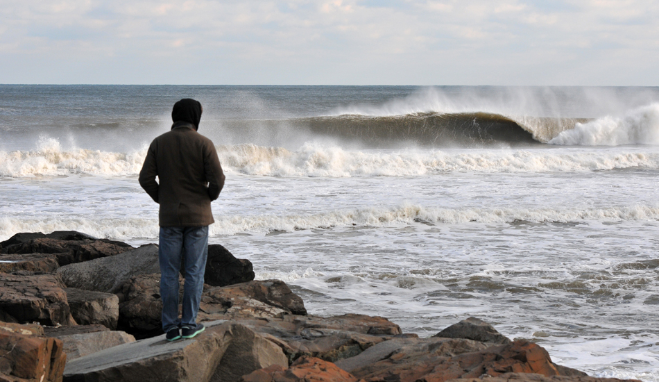 December 15, 2013 swell. Photo: <a href=\"https://instagram.com/robertsiliatophotography\">Bobby Siliato</a>
