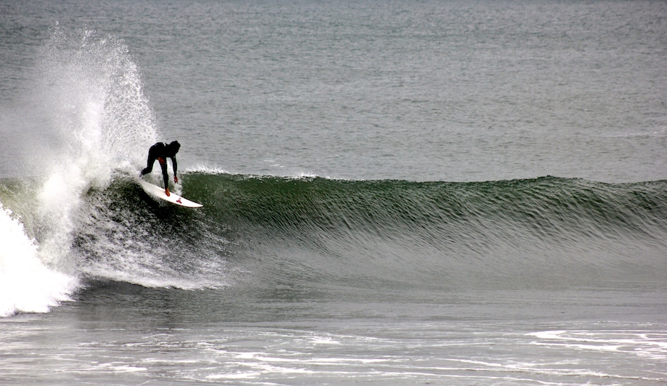 Make it rain. S Turns, OBX. Photo: <a href=\"https://petemilnesproductions.com\">Pete Milnes</a>
