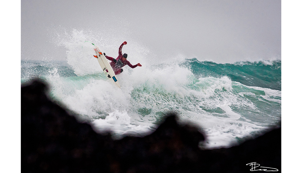 Despite it being wet and cold, I still really enjoy shooting when back in England, especially with guys that can still froth out even if it\'s freezing and onshore mush. British champ Alan Stokes is pretty good at that! Photo: <a href=\"https://timborrow.tumblr.com\">Tim Borrow</a>