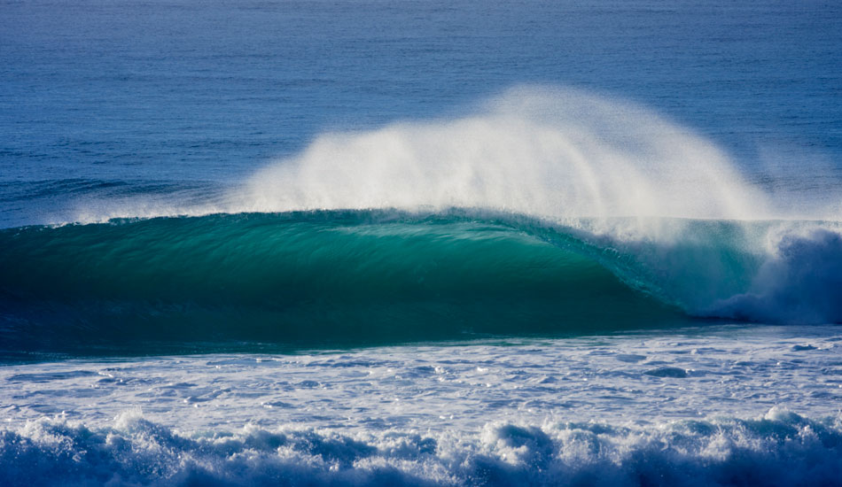 ESSENCE - AUSTRALIA. A beautiful curve of ocean blue folds down. Photo: <a href=\"https://www.bluespherephotography.com\">Shelli Bankier</a>