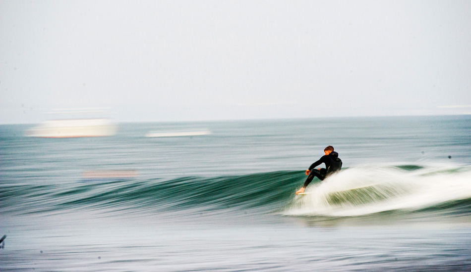 Slide till you can\'t see the wave. Then slide a little longer. Photo: <a href=\"https://www.dylangordon.com/\" target=_blank>Dylan Gordon</a>