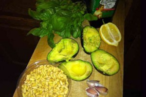 Avocado Pesto Pasta