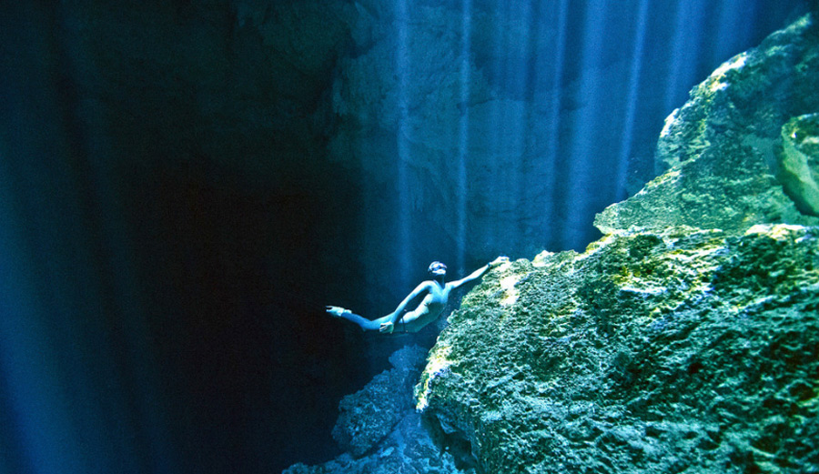 Scientists Create New Material That May Allow Us To Breathe Underwater