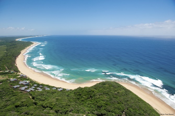 Birds eye view of WHite Peal Resort in Mozambique - good surf, beautiful beach, warm, blue water... What more does your family need?