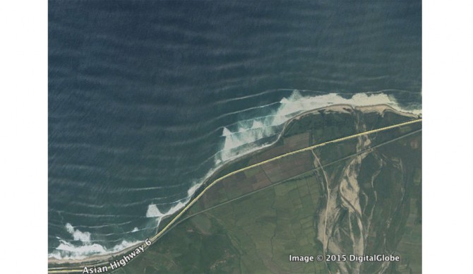 Satellite images definitely make this look like a promising location for good waves. 