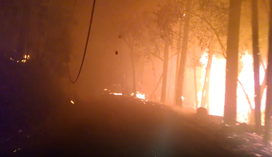 Man Films Fiery Escape from California Wildfire The Inertia