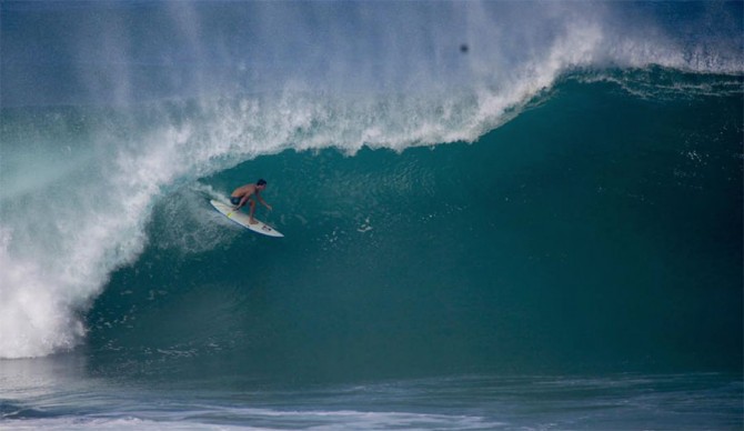 Evan Geiselman just suffered a terrible wipeout at Pipeline. Photo: Matt Hoffman/Gnarbox