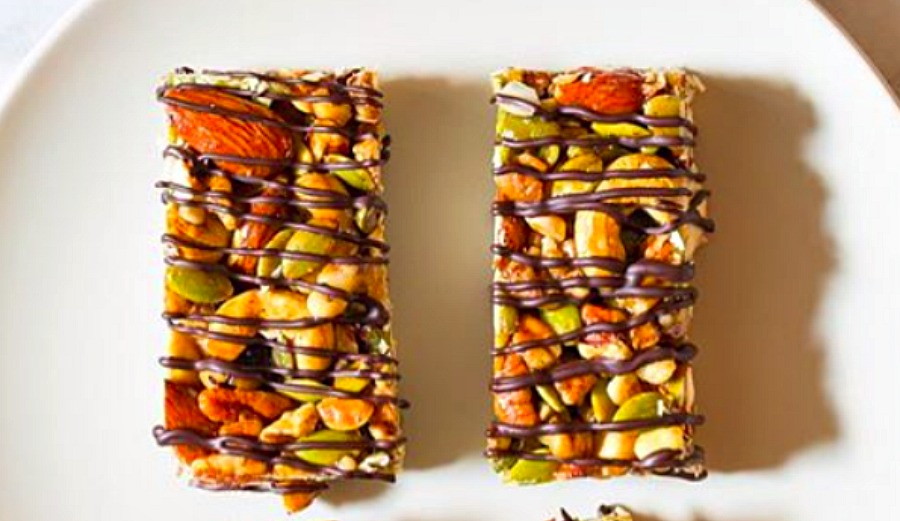 Paleo Nut Bar With Chocolate Drizzle The Inertia