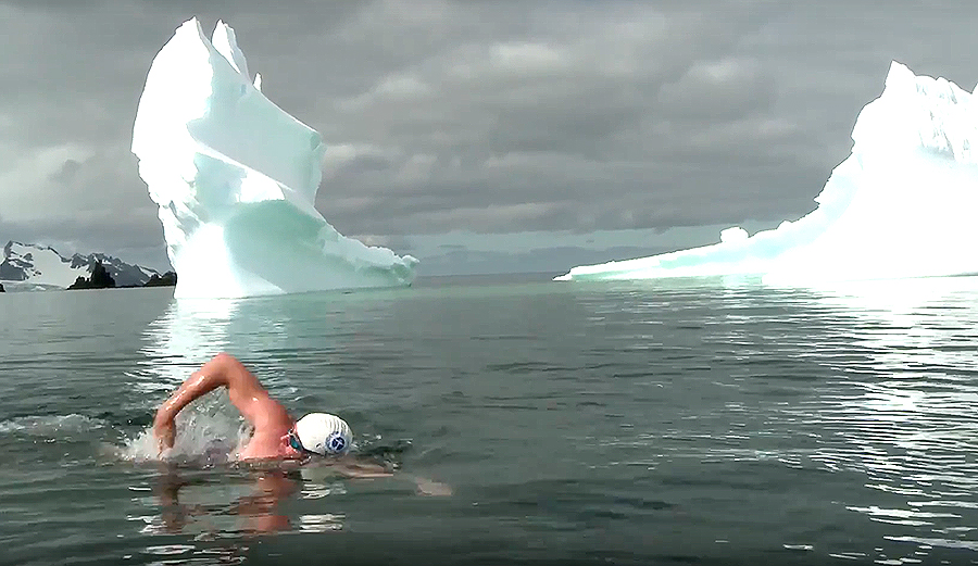 This Guy Just Swam in 0°C Antarctic Water to Save the Ocean (Wearing a