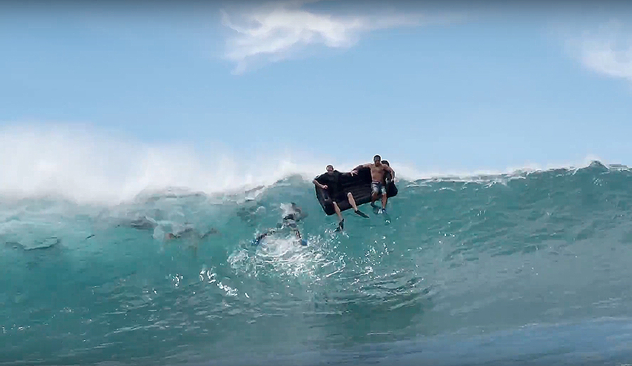 This Is What Couch Surfing Pipe Looks Like in a Very Literal Sense