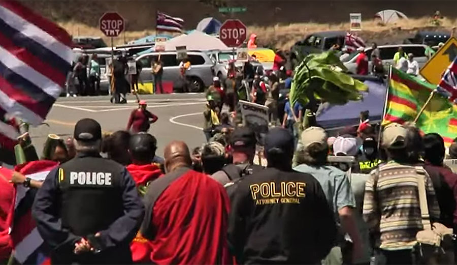 Hawaii Governor Issues Emergency Proclamation Over Mauna Kea Telescope Protests The Inertia