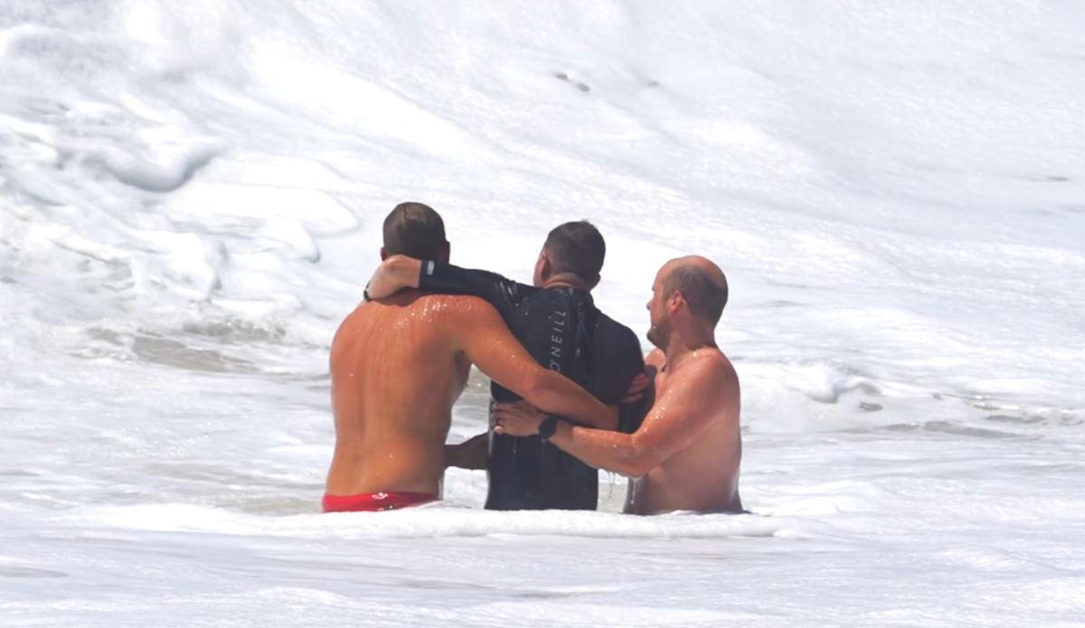 Wedge Videographer Leaves Livestream to Help Lifeguards Rescue Distressed Bodyboarder