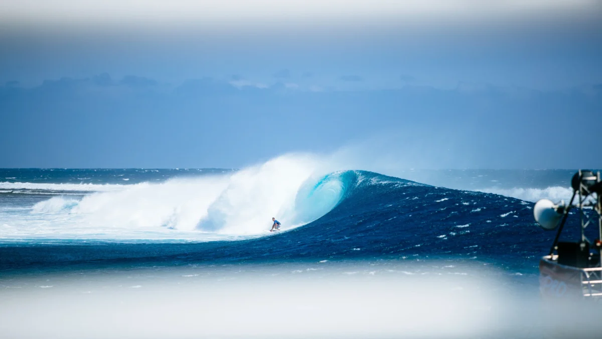 Erin Brooks and Kauli Vaast Shine at Fiji Pro
