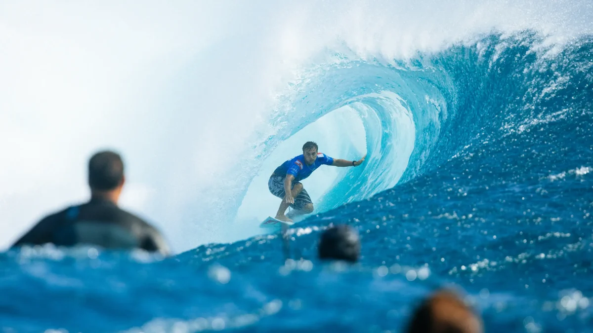 Kauli Vaast Achieves Perfect 10 at Cloudbreak