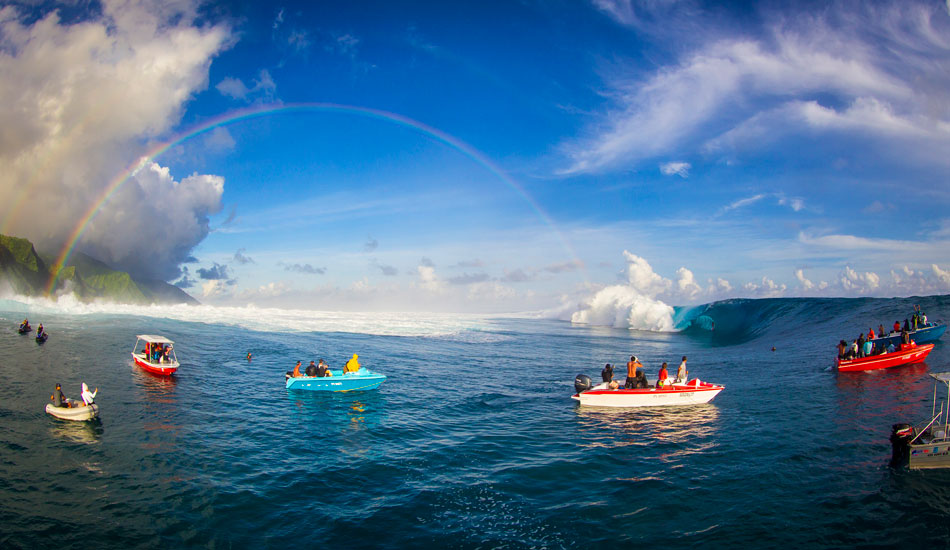 One of my favorite shots from Teahupoo. Just the atmosphere. May 14th, 2013. Photo: <a href=\"http://benthouard.com/\" target=_blank>Ben Thouard</a>.