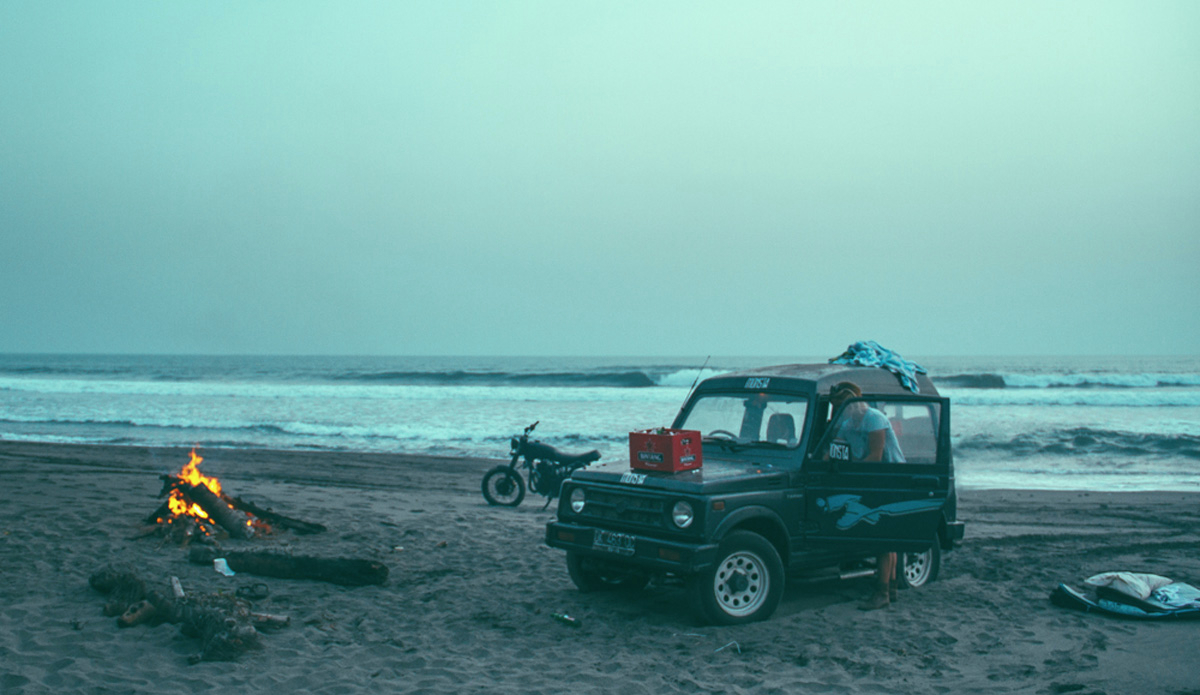 After a full day of perfect lineups, we camped under the night\'s sky. Photo: Hayden O\'Neill