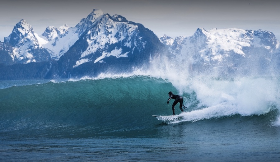 Photo: <a href=\"https://alaskasurfguides.com/heli-surfing\"> Alaska Surf Guides </a>