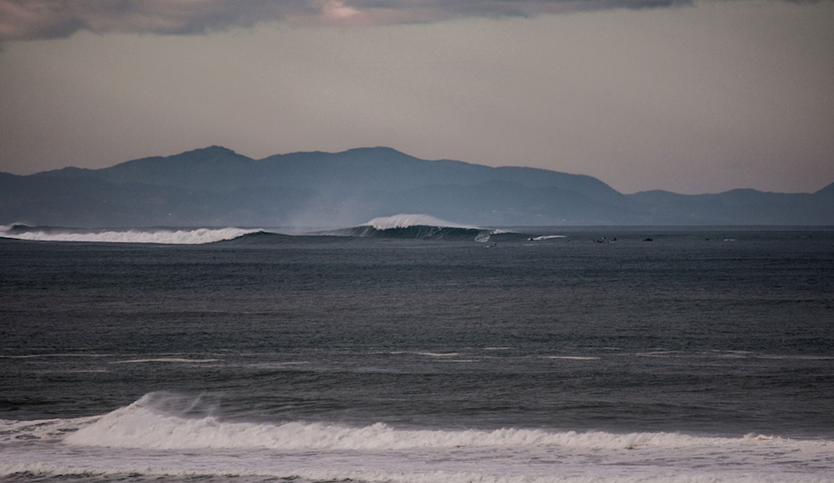 Belharra, December 23, 2013. Just a warm up. Photo: <a href=\"https://www.jeromechobeaux.fr\">Jerome Chobeaux</a>