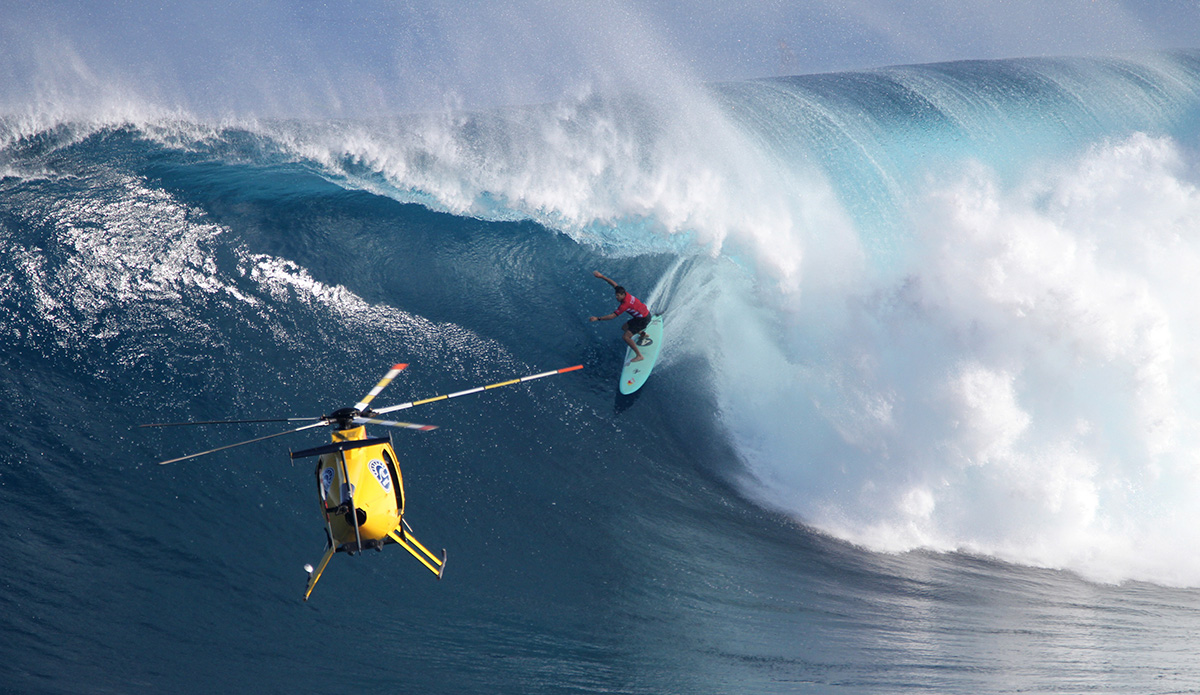 Ian Walsh\'s Perfect 10. Photo: <a href=\"https://aaronlynton.com/\"> Aaron Lynton</a>