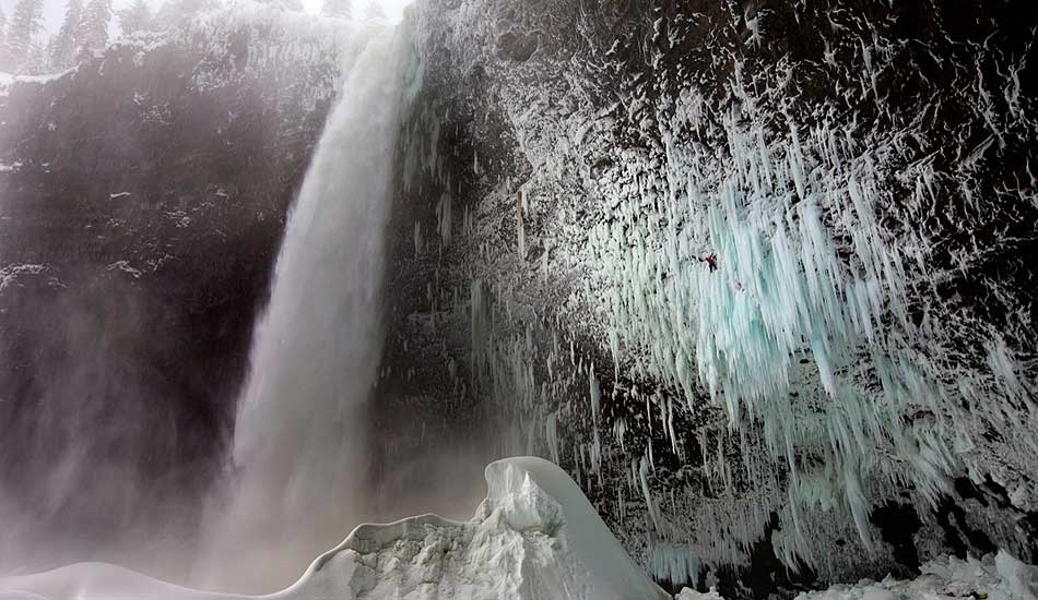 Photo: Christian Pondella/<a href=\"https://www.redbull.com/us/en/\" target=_blank>Red Bull Illume</a>