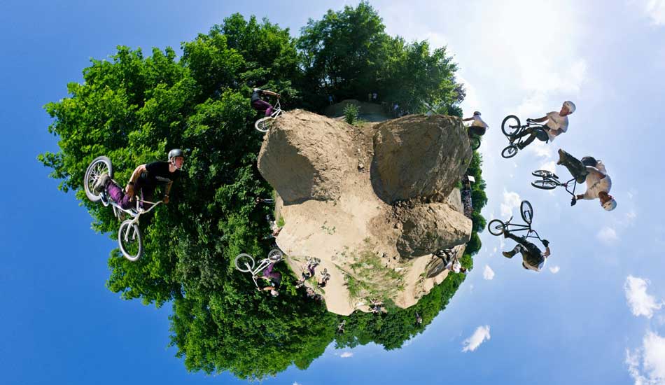 Photo: Tobias Bohn/<a href=\"https://www.redbull.com/us/en/\" target=_blank>Red Bull Illume</a>