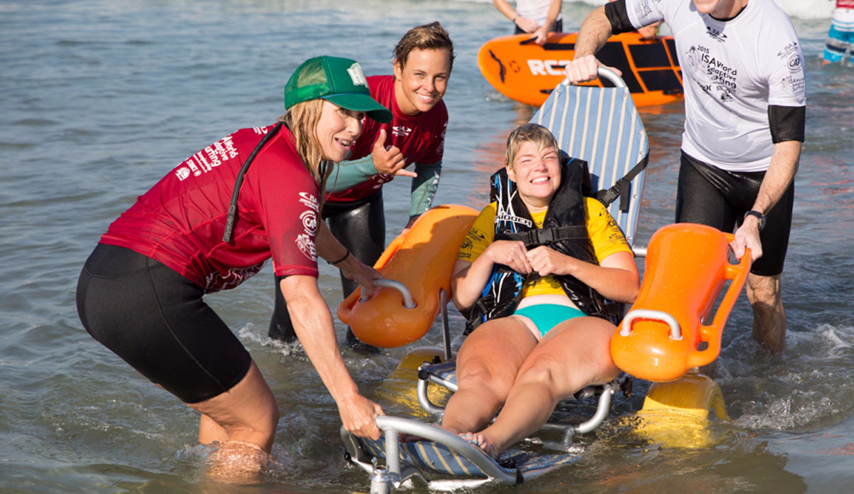 All smiles. Photo: <a href=\"https://www.isasurf.org/\">ISA</a>