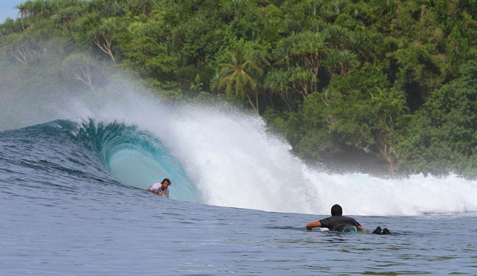 I like the composition in this shot. Martin O\'Connor dropping into Treasures. Photo: <a href=\"https://instagram.com/alexandercleland\" target=\"_blank\">Alexander Cleland</a>.