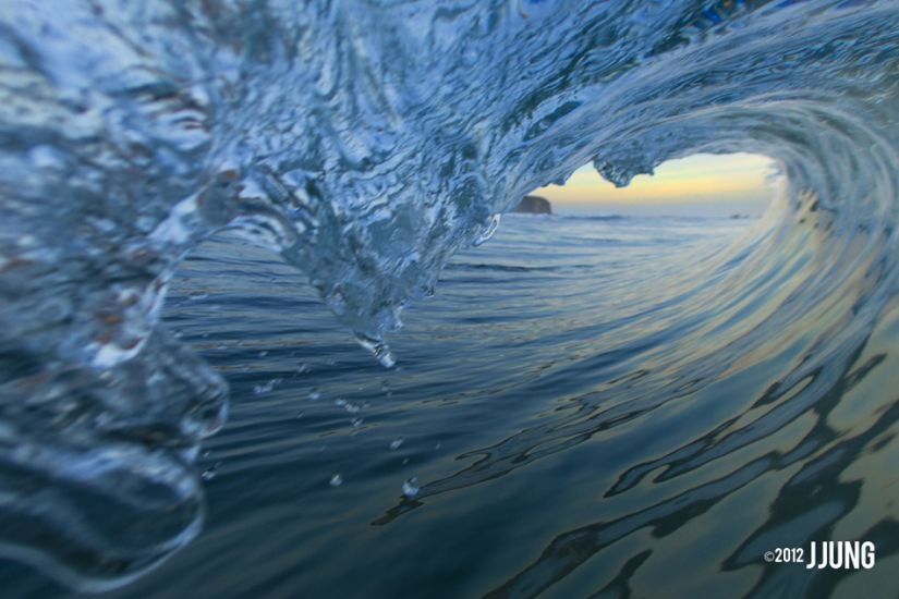 Love the wave. Photo: <a href=\"https://jungphoto.com/\" target=_blank>Justin Jung</a>
