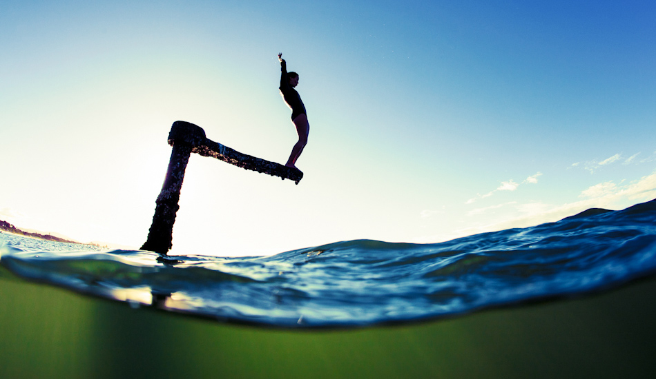 Anouk Soko aka. Nuky hanging 10 off The Wreck. Photo: <a href=\"https://www.alexfrings.com/\" target=_blank>Alex Frings</a>