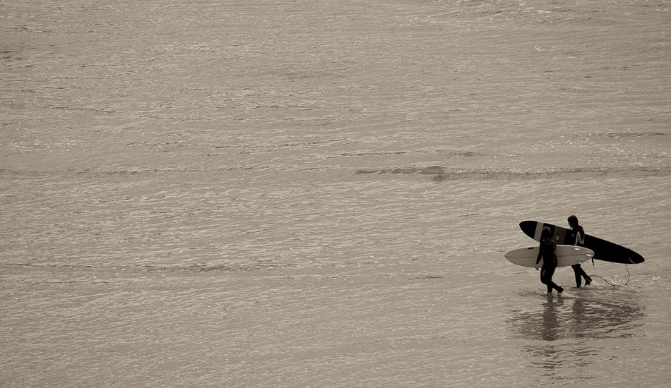 Longboard. Photo: <a href=\"https://www.alohasurfjournal.com\">Aloha Surf Journal</a>