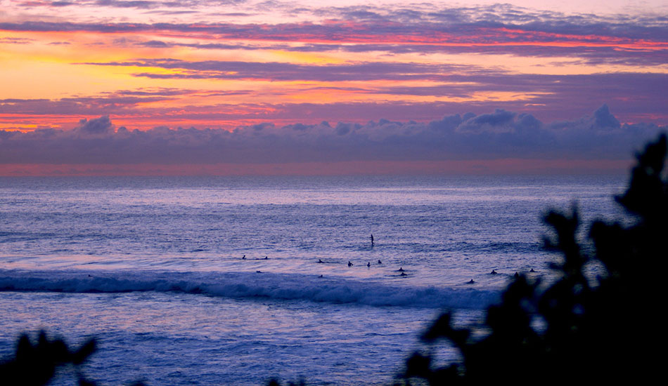 Pink sky. Photo: <a href=\"https://www.alohasurfjournal.com\">Aloha Surf Journal</a>