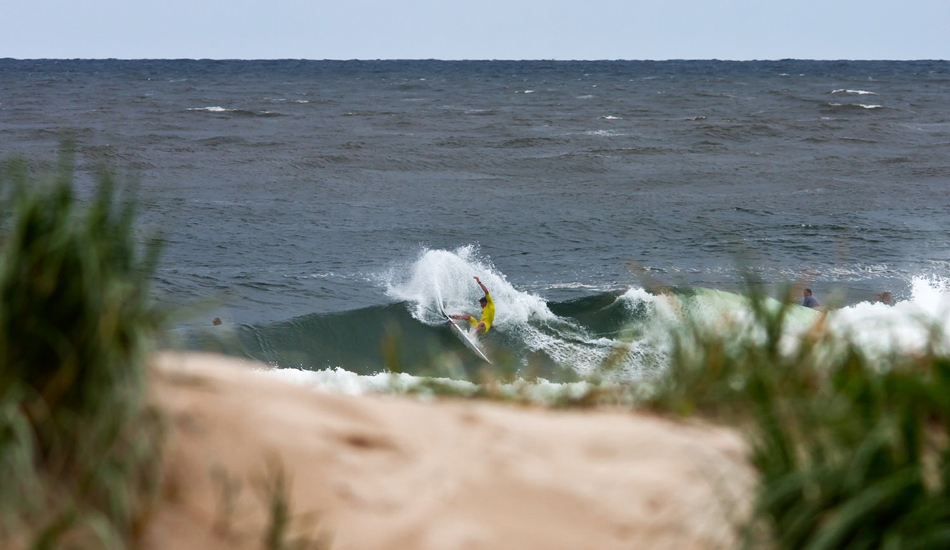 Freestone keeping it tight. Photo: <a href=\"https://www.andypotts.com.au\" target=\"_blank\">www.andypotts.com.au</a>