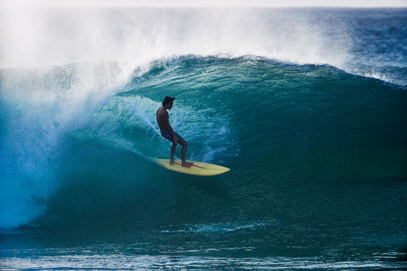 1973. Gerry Lopez. Pipeline. Photo: <a href=\"https://www.artbrewer.com\" target=_blank>Art Brewer</a>