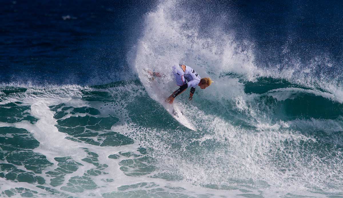 Nat Young of Santa Cruz, California, USA, advanced into the Quarterfinals of the Billabong Rio Pro winning his round 4 heat with a deep 8.17 barrel ride. Young defeated Adriano De Souza (BRA) and Travis Logie (ZAF). Photo: <a href=\"https://www.aspworldtour.com/\">ASP | Smorigo</a>