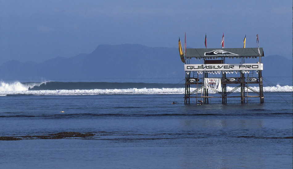 This was the setup at the Quiksilver Pro G-Land which ran from 1995-1997 and set in motion the foundation for the \"Dream Tour.\" Photo <a href=\"http://www.aspworldtour.com\">courtesy of the ASP</a>