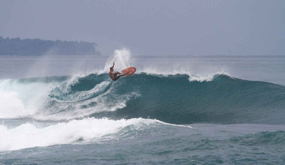 Mark beating up the Peak left. Photo: Chris Immler