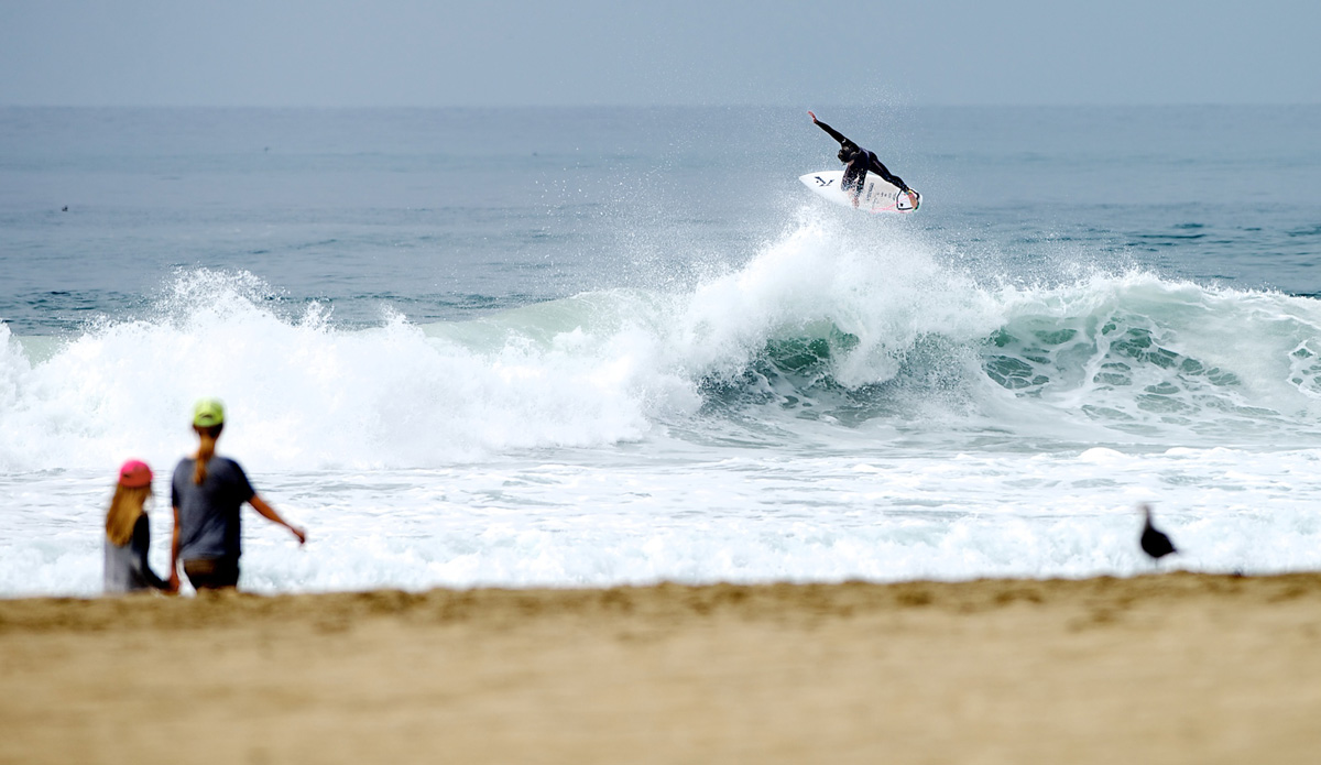 Does your surf team manager air better than you? If it\'s LJ O\'Leary, he might! Photo: <a href=\"https://www.driftwoodfoto.com/\">Benjamin Ginsberg</a>