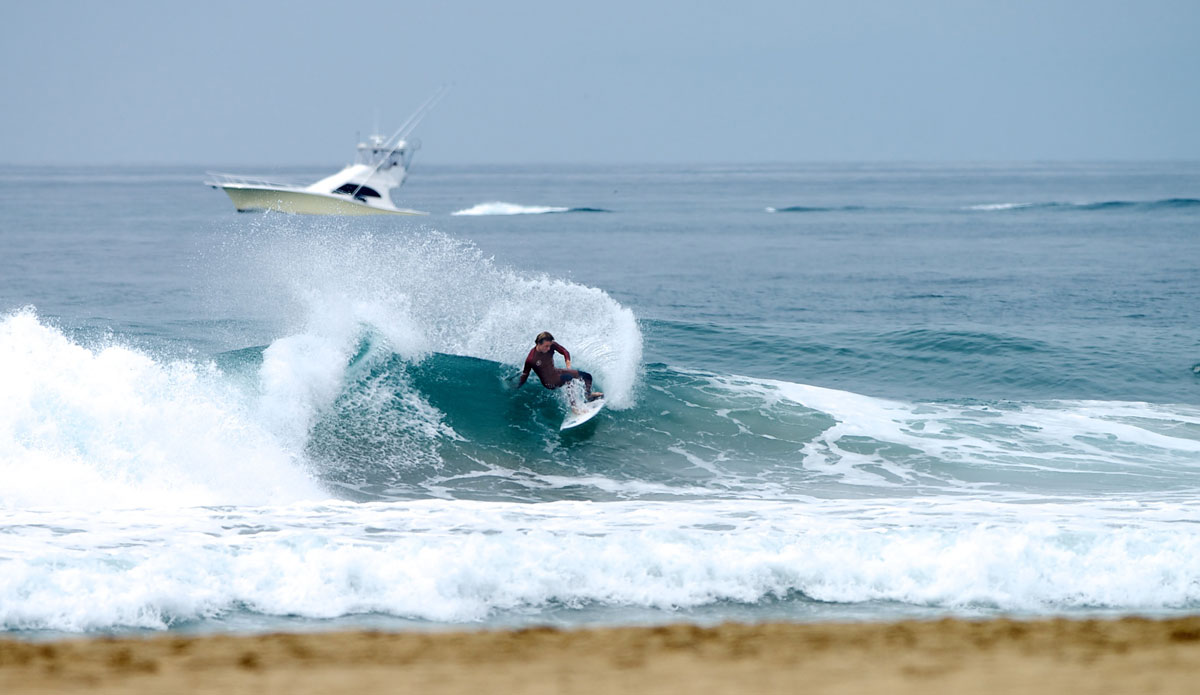 Bobby Okvist working power turns at a rarely breaking, fickle surf spot. Photo: <a href=\"https://www.driftwoodfoto.com/\">Benjamin Ginsberg</a>
